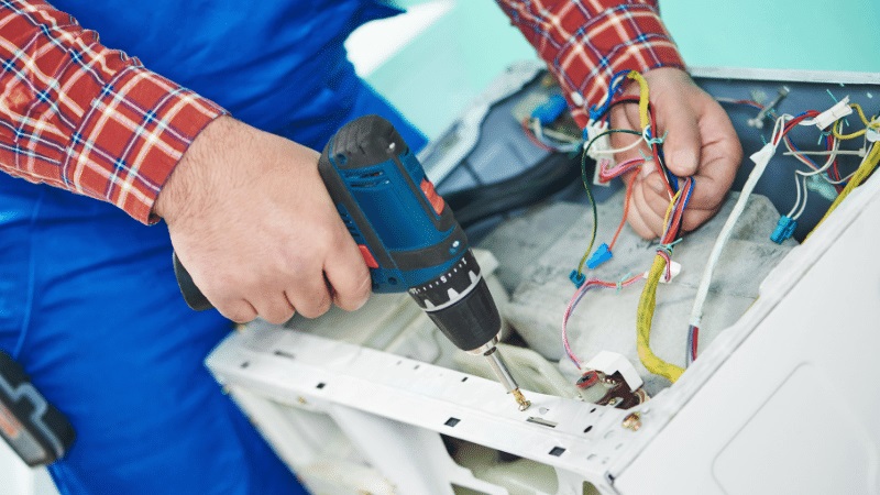 Selendi Finlux Finlux çamaşır makinesi kart tamiri – Su almama arızası orijinal parça ile giderildi. - Teknik servis örneği